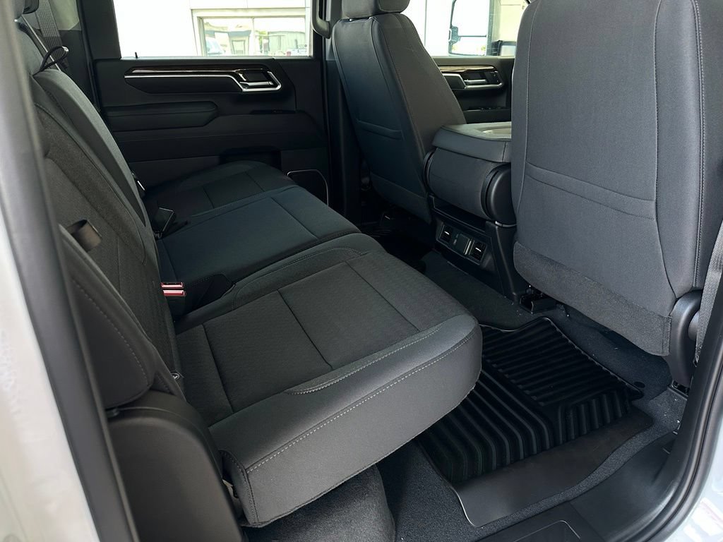 New 2026 GMC Sierra 2500 SLE w/ SLE Value Package; AWD/4WD image 18