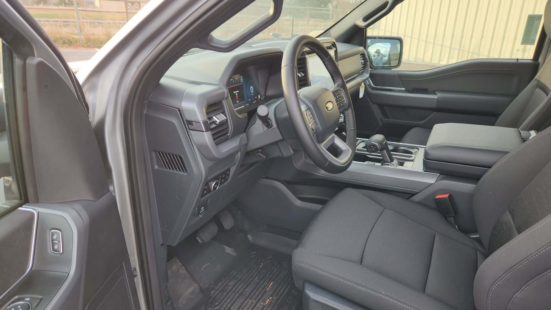 New 2025 Ford F150 XLT w/ Equipment Group 302A MID image 22