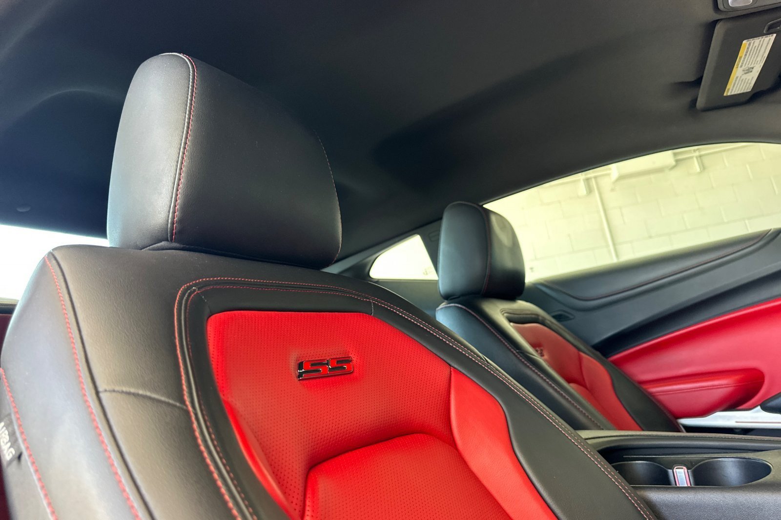 Used 2021 Chevrolet Camaro SS RWD image 15