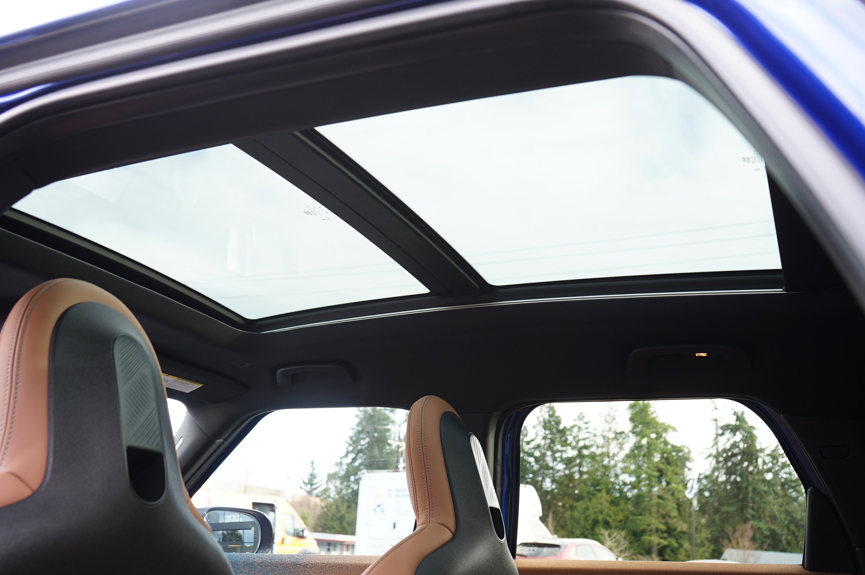 Used 2025 MINI Cooper Countryman S w/ Comfort Package Max image 21