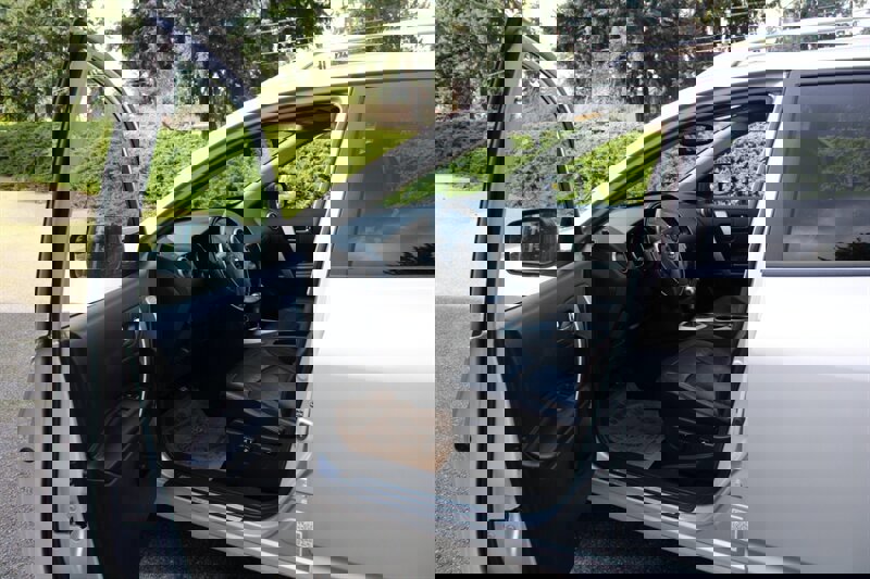 Used 2009 Nissan Rogue SL w/ Premium Pkg image 5