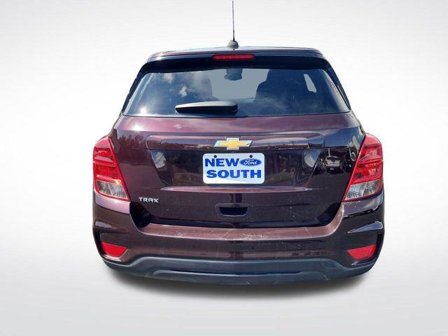 Used 2021 Chevrolet Trax LS w/ Tint and Cruise Package FWD image 4