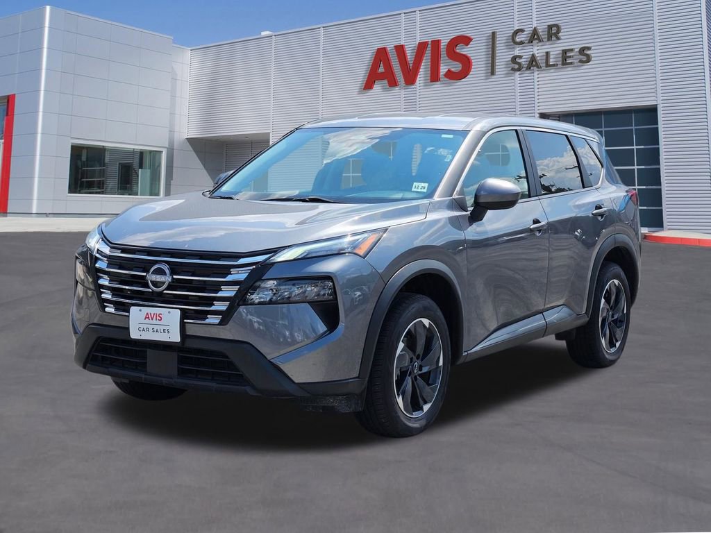 Used 2024 Nissan Rogue SV