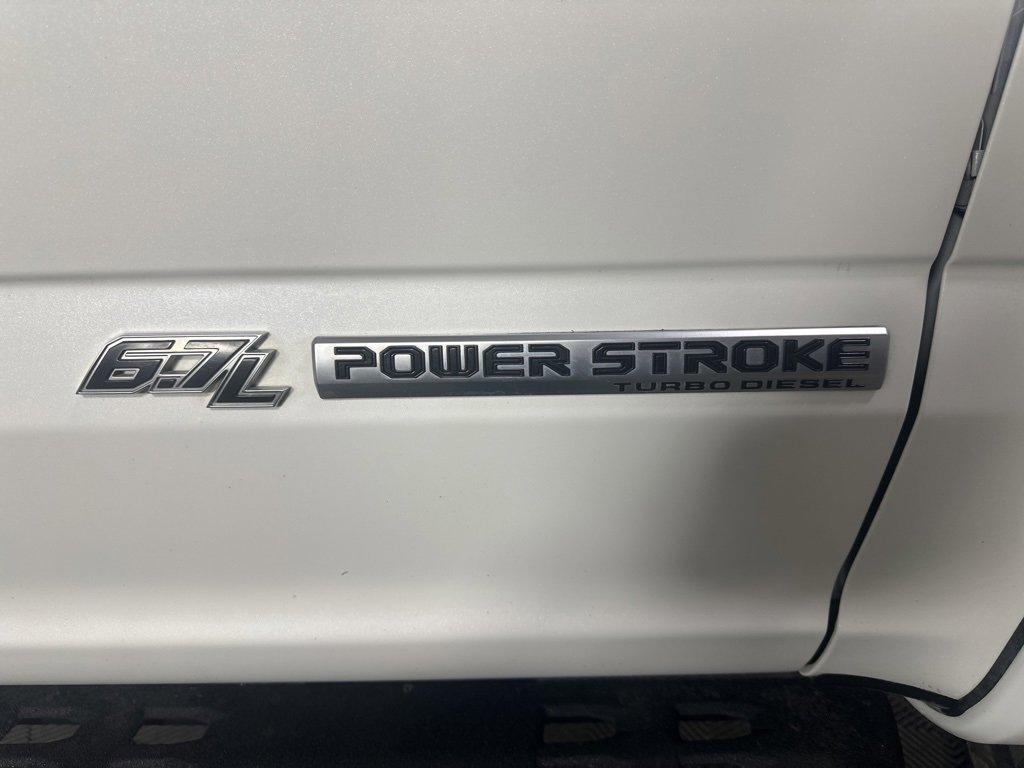 Used 2022 Ford F250 Lariat w/ Tremor Off-Road Package image 10