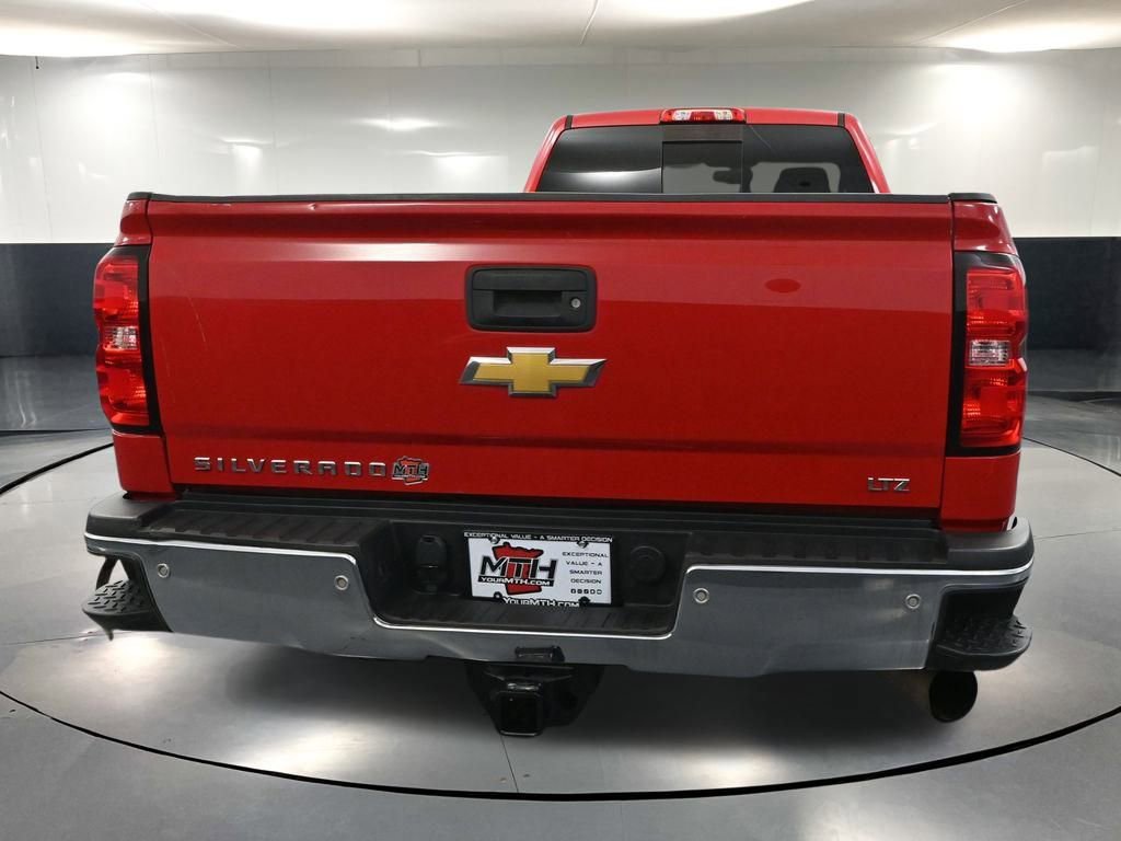 Used 2015 Chevrolet Silverado 2500 LTZ w/ LTZ Plus Package image 7