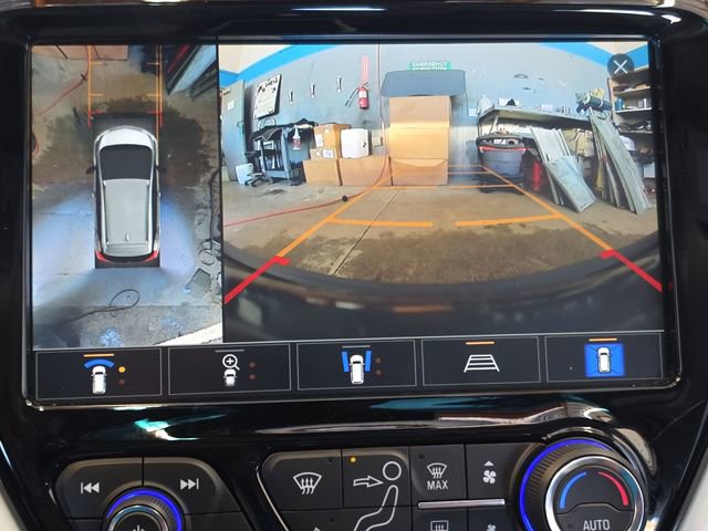 Used 2021 Chevrolet Bolt Premier w/ Infotainment Package image 14