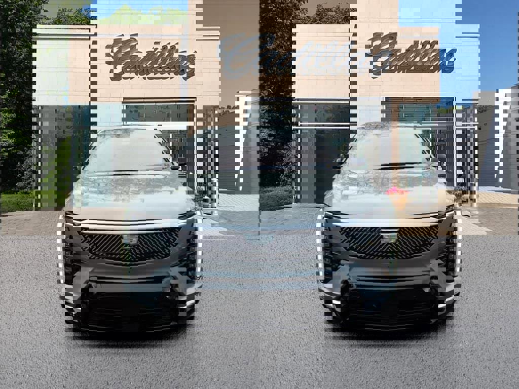 New 2026 Cadillac Optiq Luxury 1 image 8