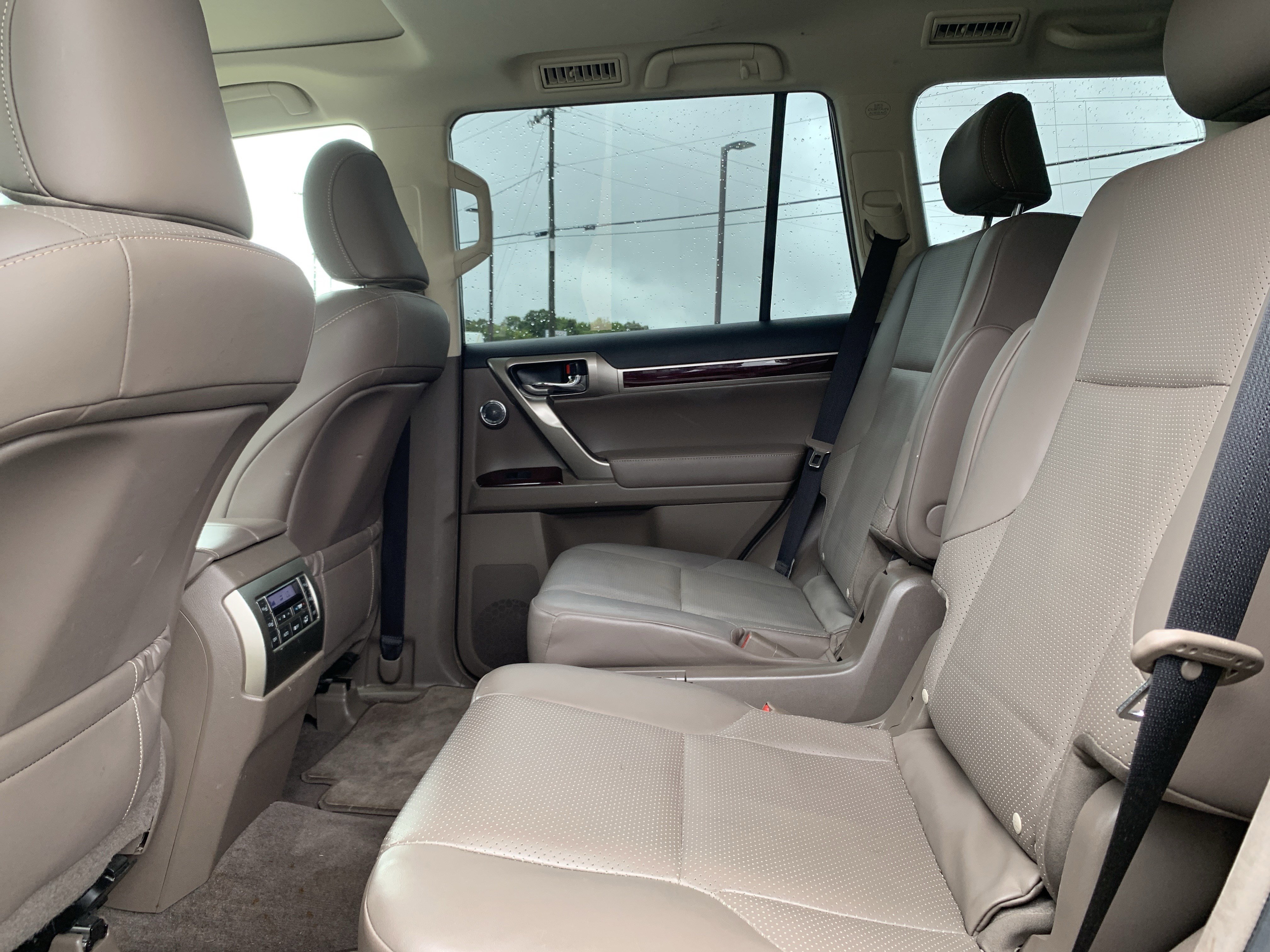 Used 2019 Lexus GX 460 Luxury AWD/4WD image 32