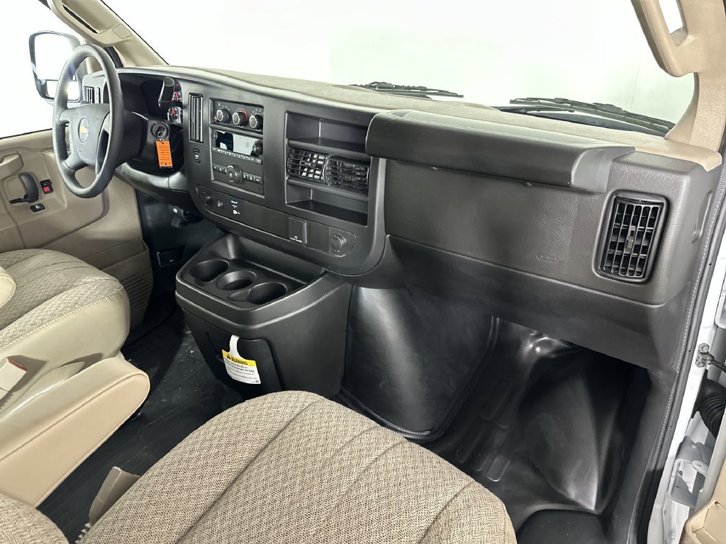 Used 2026 Chevrolet Express 2500 w/ Communications Package RWD image 28