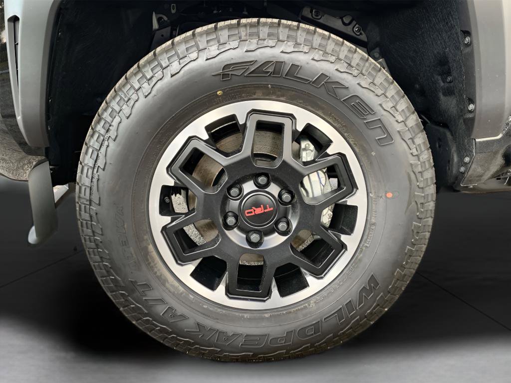 New 2025 Toyota Tacoma TRD Off-Road image 18