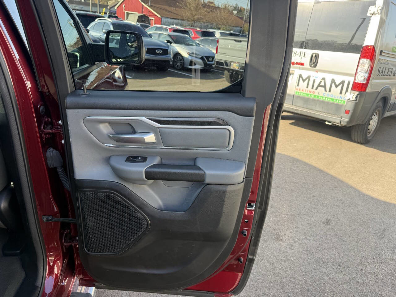 Used 2021 RAM 1500 Big Horn image 15