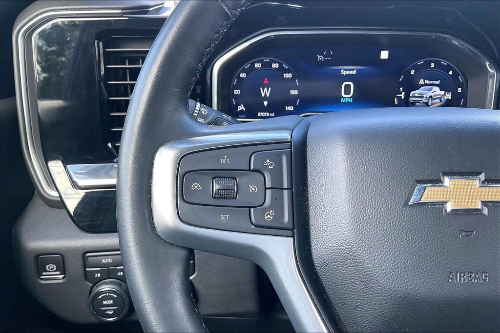Used 2023 Chevrolet Silverado 1500 LT AWD/4WD image 12