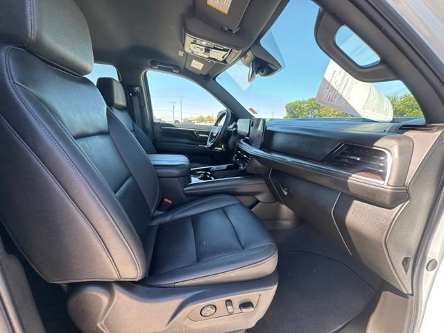 Used 2026 Chevrolet Tahoe LT w/ Comfort Package RWD image 20