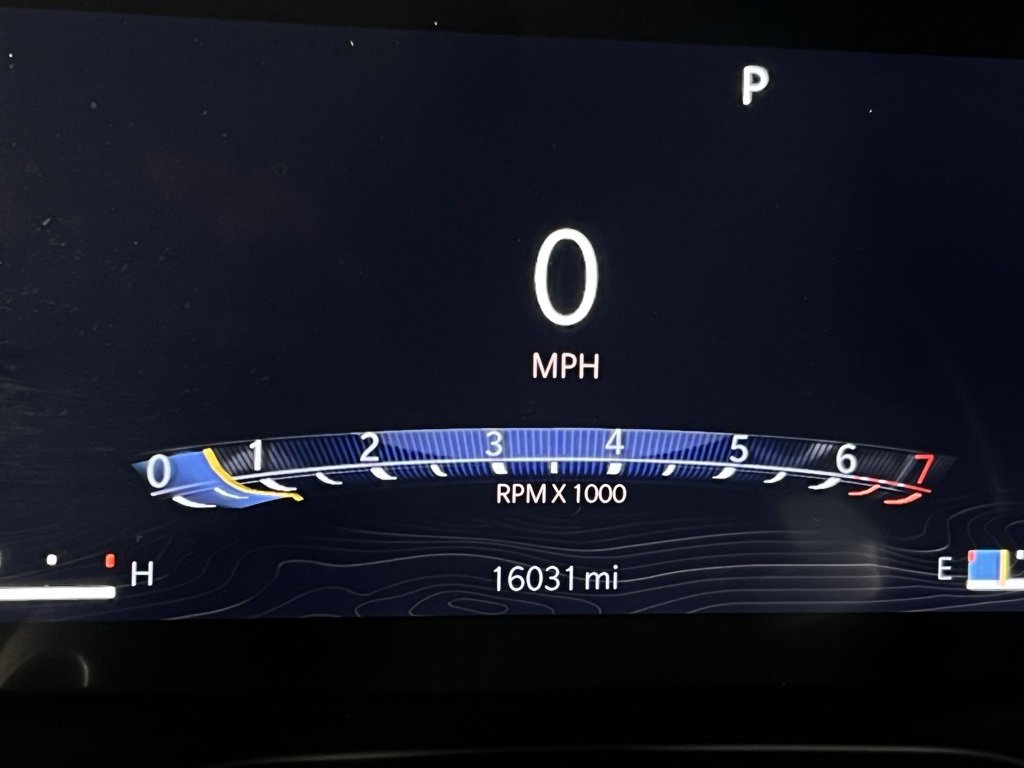 Used 2023 Jeep Grand Cherokee Limited image 20