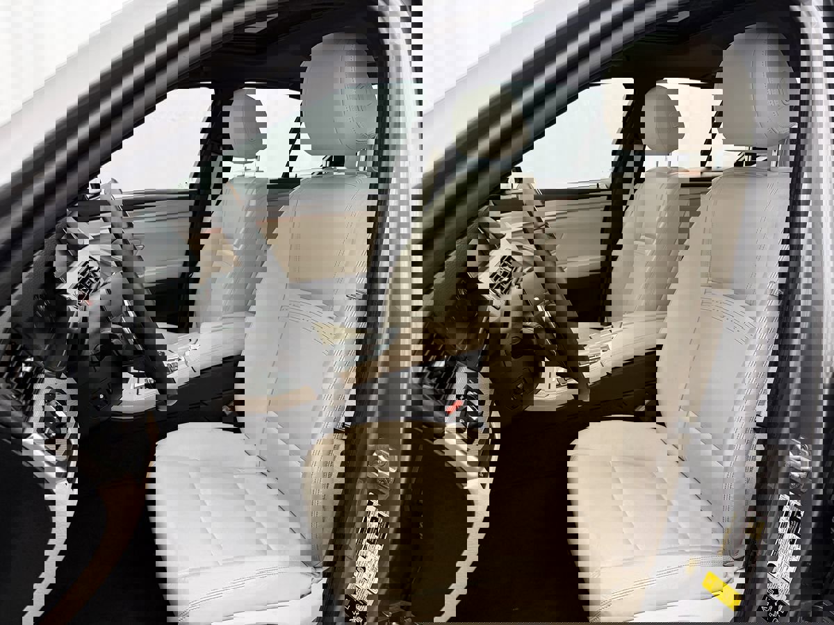 Used 2016 BMW 535i xDrive Sedan image 10