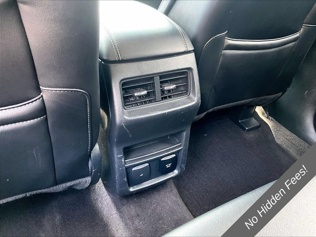 Used 2020 Ford Edge Titanium w/ Cargo Accessory Package FWD image 29
