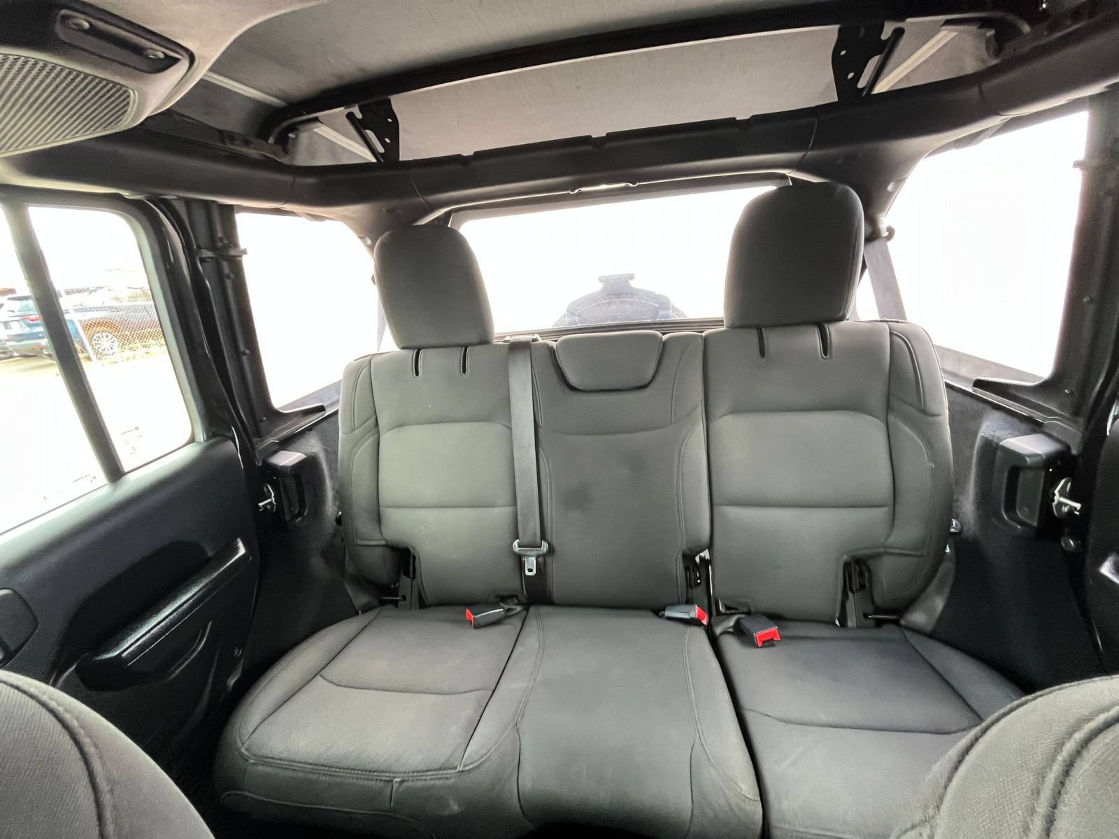 Used 2023 Jeep Wrangler Unlimited Sport AWD/4WD image 35