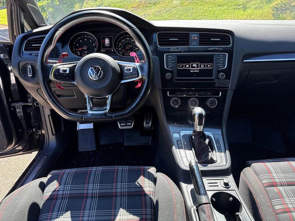 Used 2017 Volkswagen GTI Sport FWD image 19