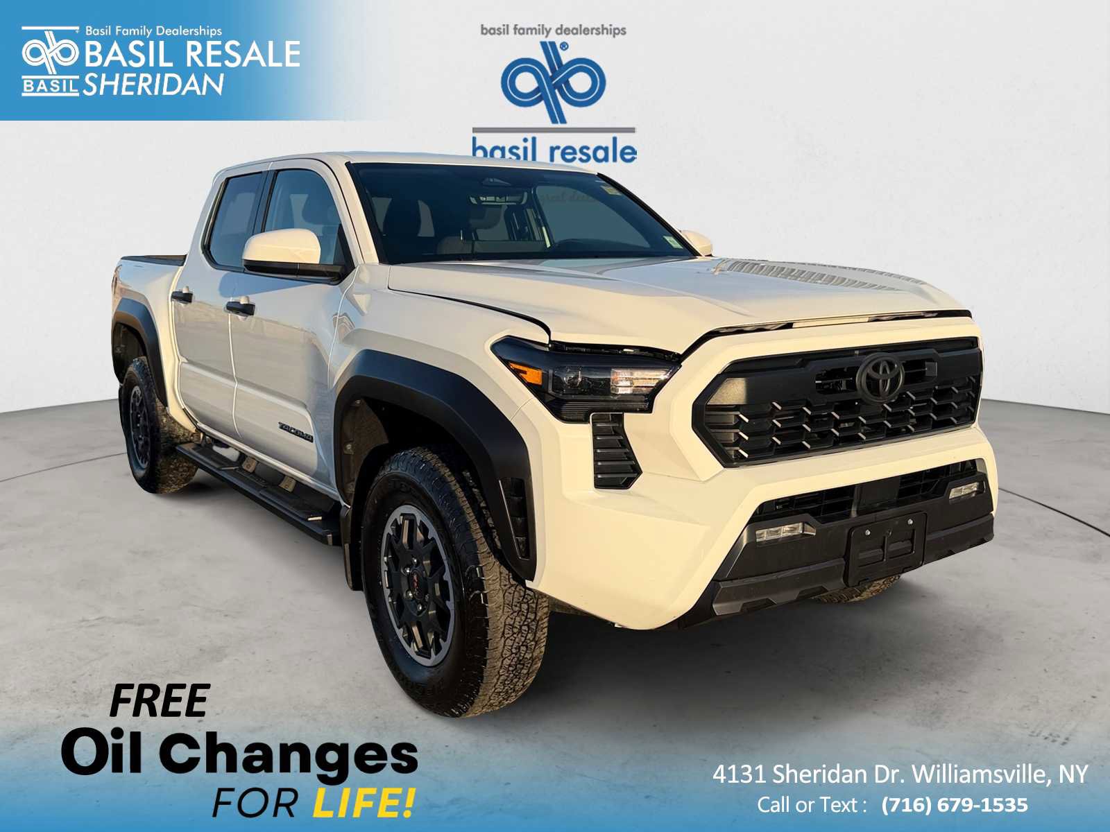 Used 2025 Toyota Tacoma TRD Off-Road image 1