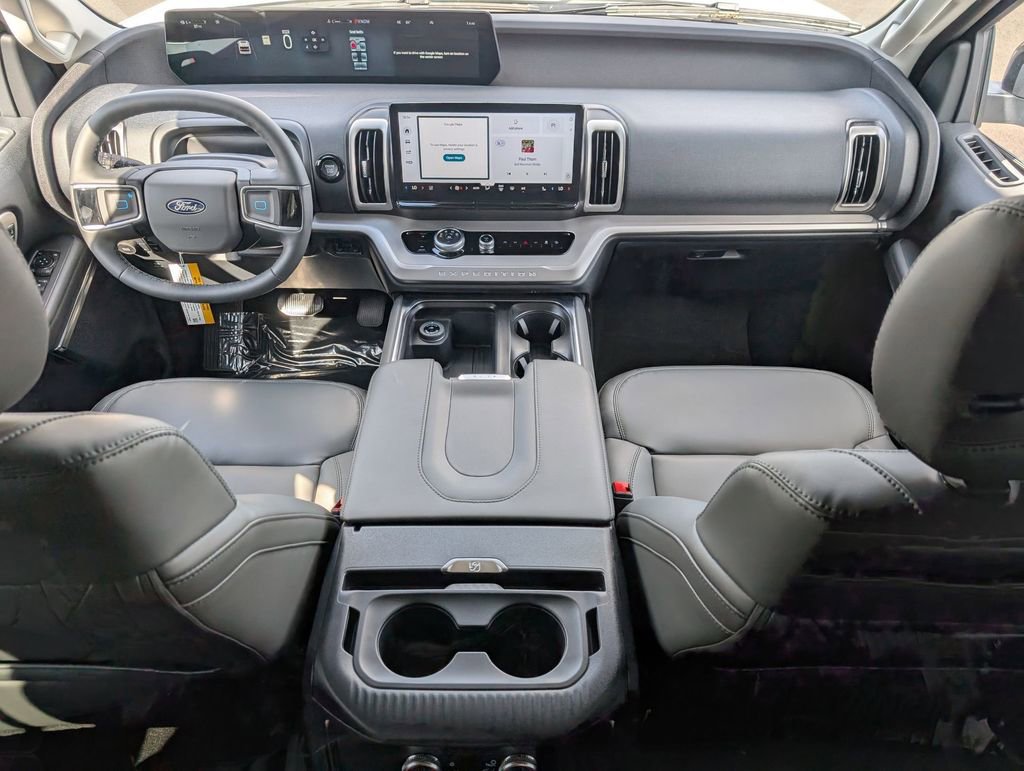 New 2026 Ford Expedition Active image 16