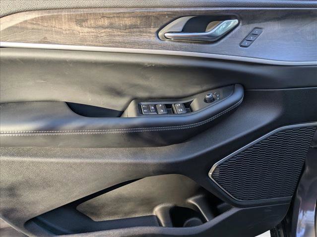 New 2026 Jeep Grand Cherokee Limited w/ Limited Altitude Package image 17