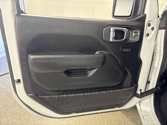 Used 2022 Jeep Wrangler Unlimited Sport image 24