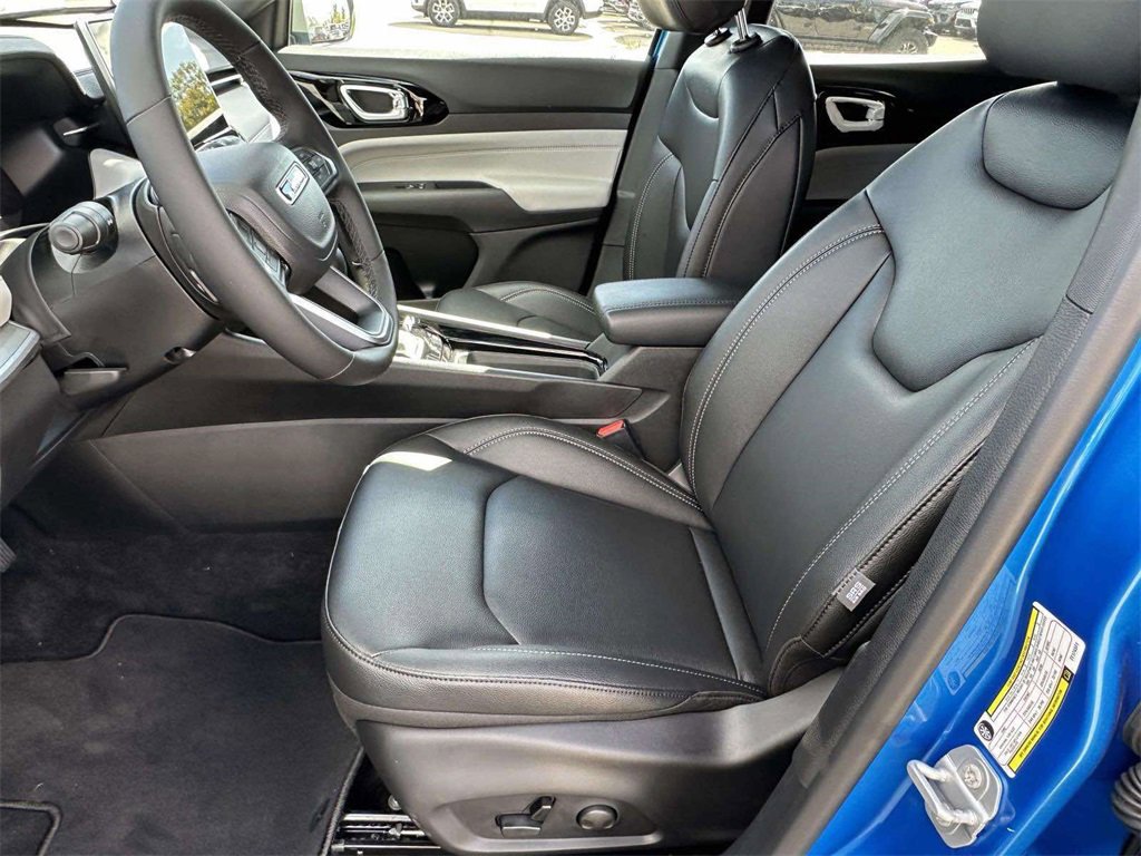 New 2026 Jeep Compass Limited image 9