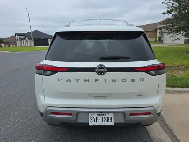 Used 2023 Nissan Pathfinder SL FWD image 12