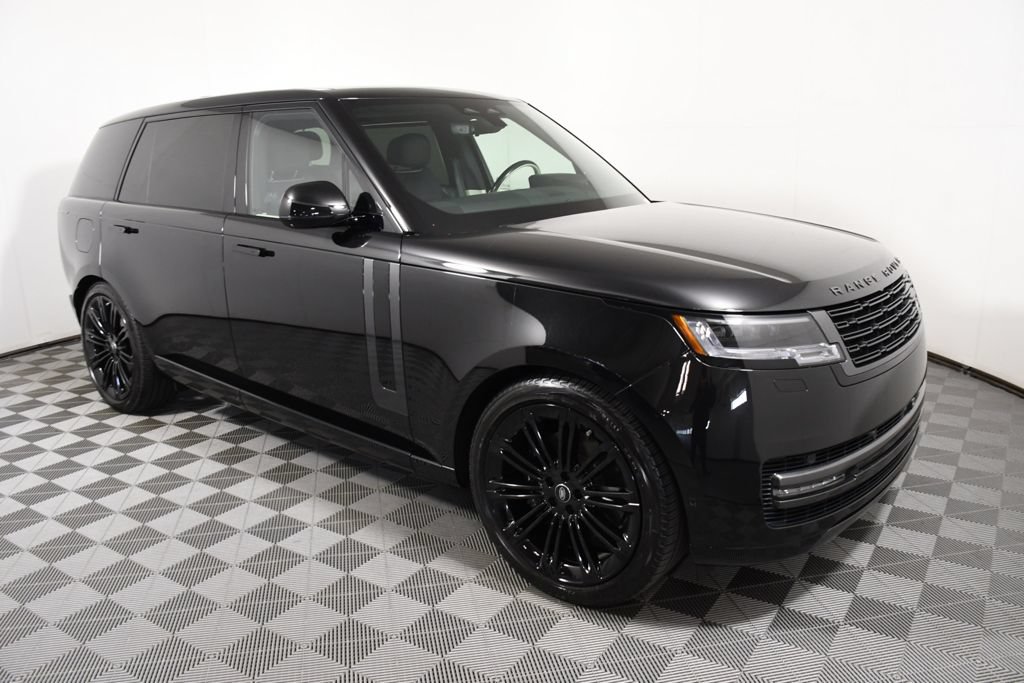 Used 2024 Land Rover Range Rover Long Wheelbase SE AWD/4WD image 8