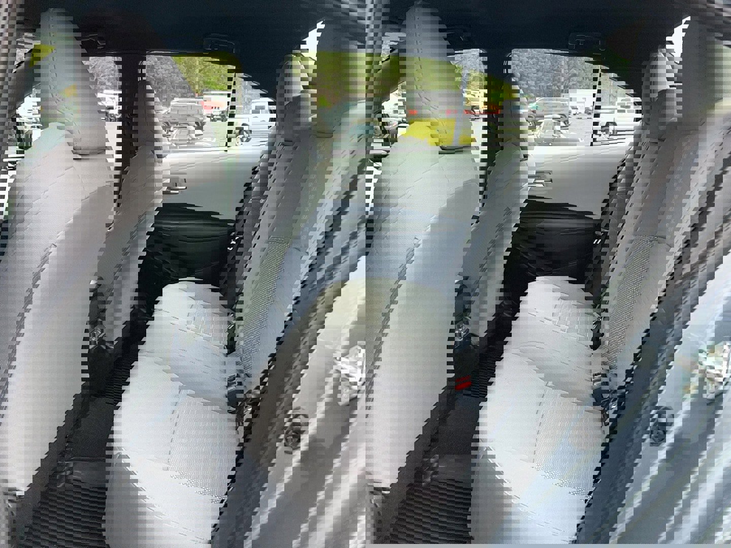 Used 2024 Toyota Corolla SE image 26