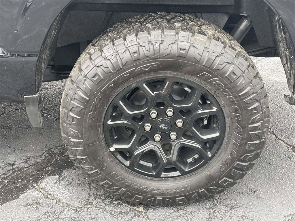 New 2025 Ford F150 XLT w/ Equipment Group 302A MID image 9