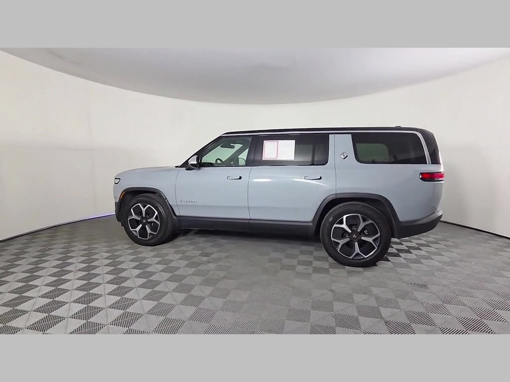Used 2024 Rivian R1S Adventure AWD/4WD image 44