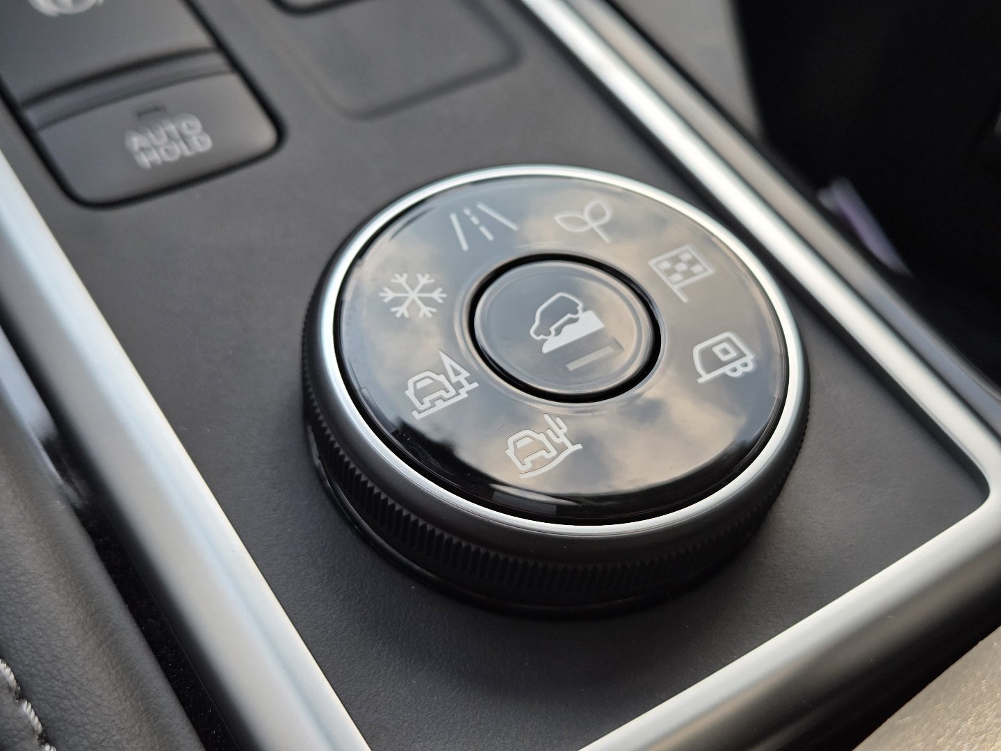 New 2026 Nissan Pathfinder Platinum AWD/4WD image 41
