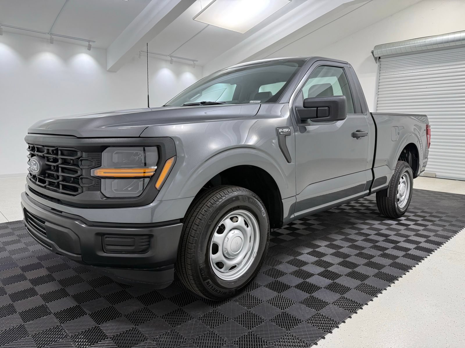 Used 2026 Ford F150 XL RWD image 3