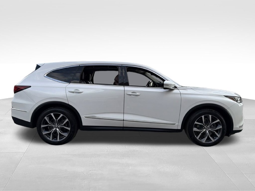 Used 2024 Acura MDX w/ Technology Package AWD/4WD image 9