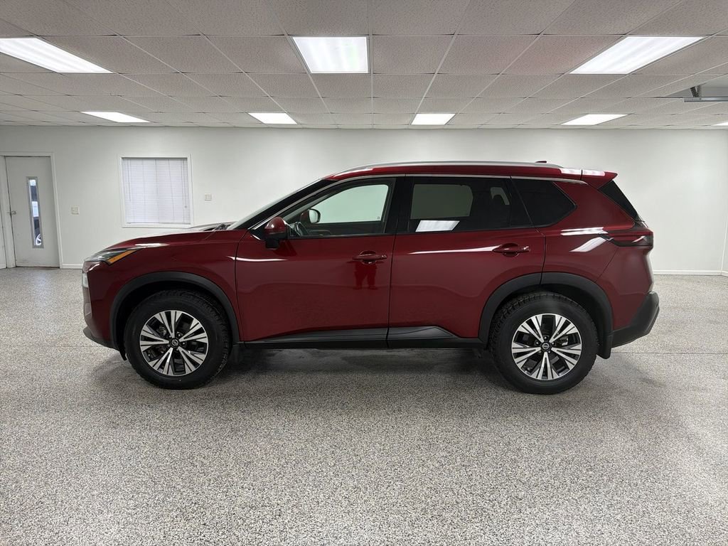 Used 2021 Nissan Rogue SV AWD/4WD image 5