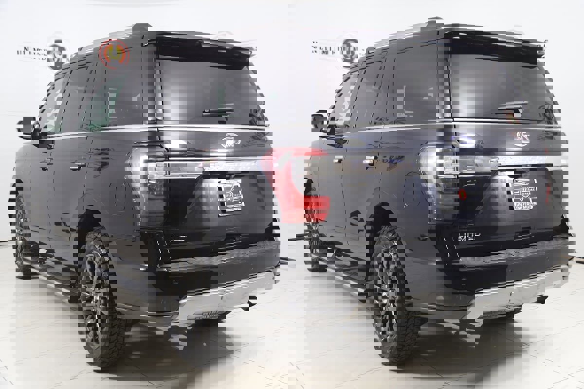 Used 2019 Ford Expedition Limited image 4