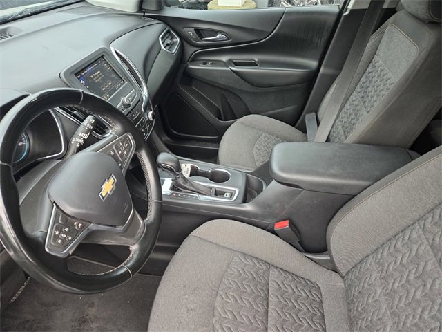 Used 2023 Chevrolet Equinox LT w/ Driver Convenience Package image 21