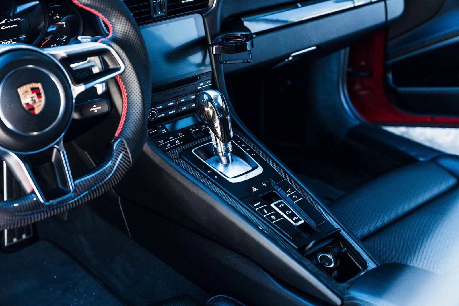 Used 2018 Porsche 911 Carrera image 31