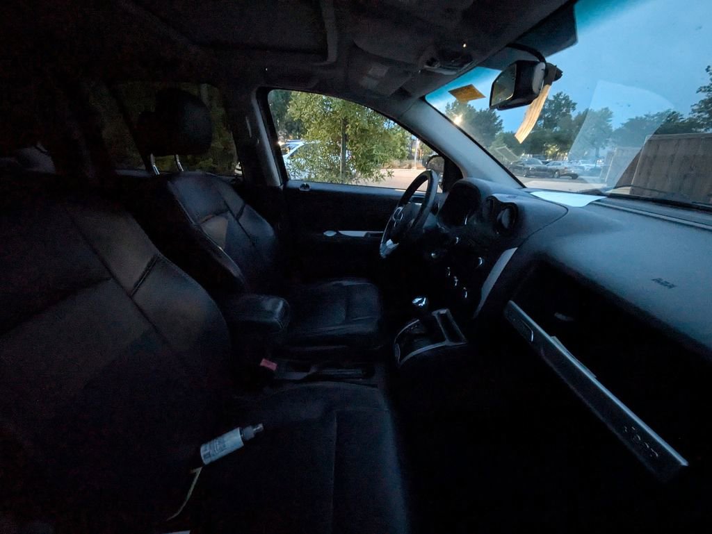 Used 2017 Jeep Compass High Altitude image 9