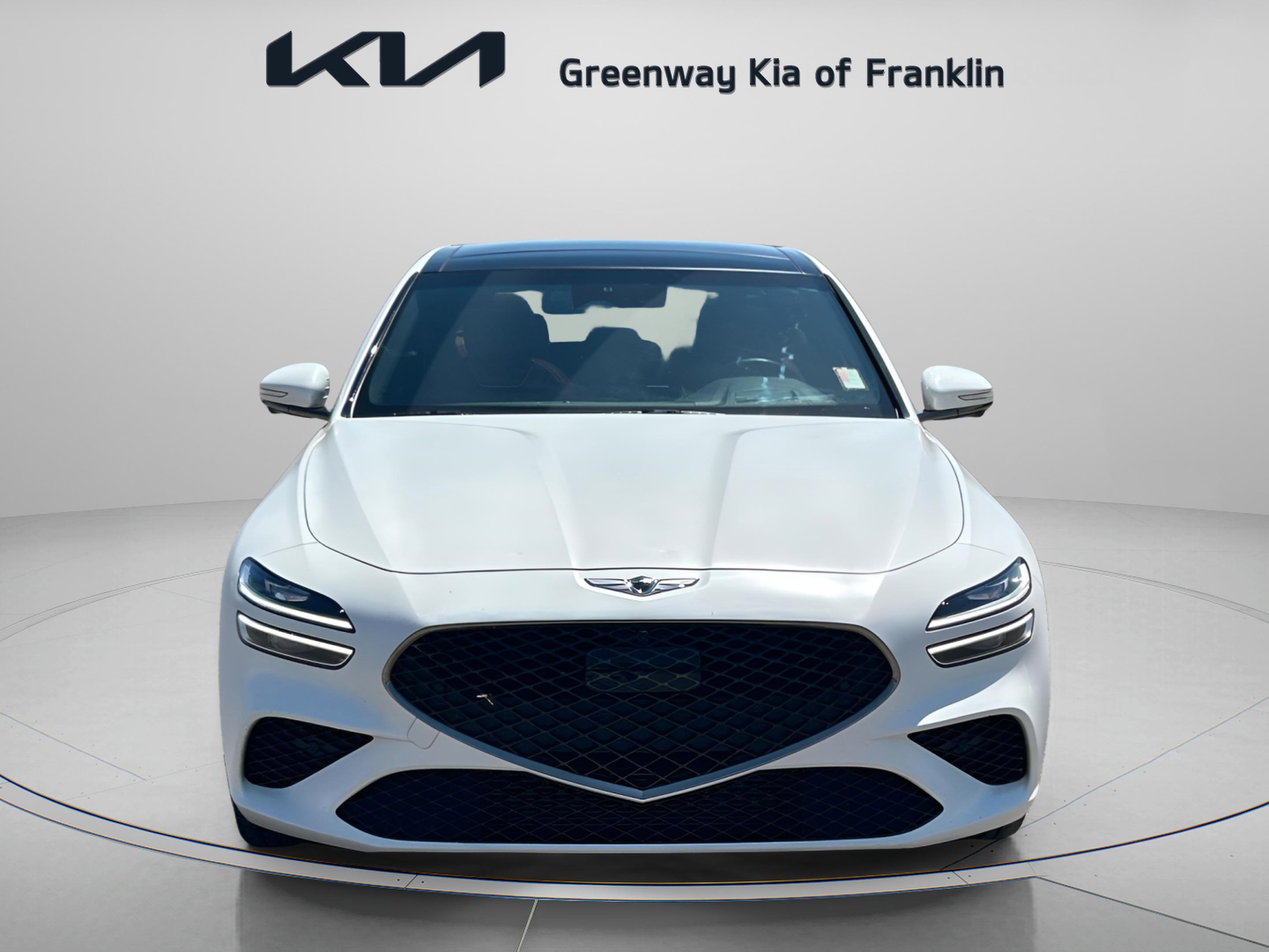 Used 2022 Genesis G70 3.3T Launch Edition RWD image 2