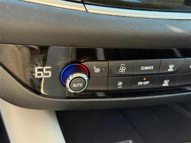 Used 2023 Buick Enclave Essence w/ Sport Touring Edition image 23