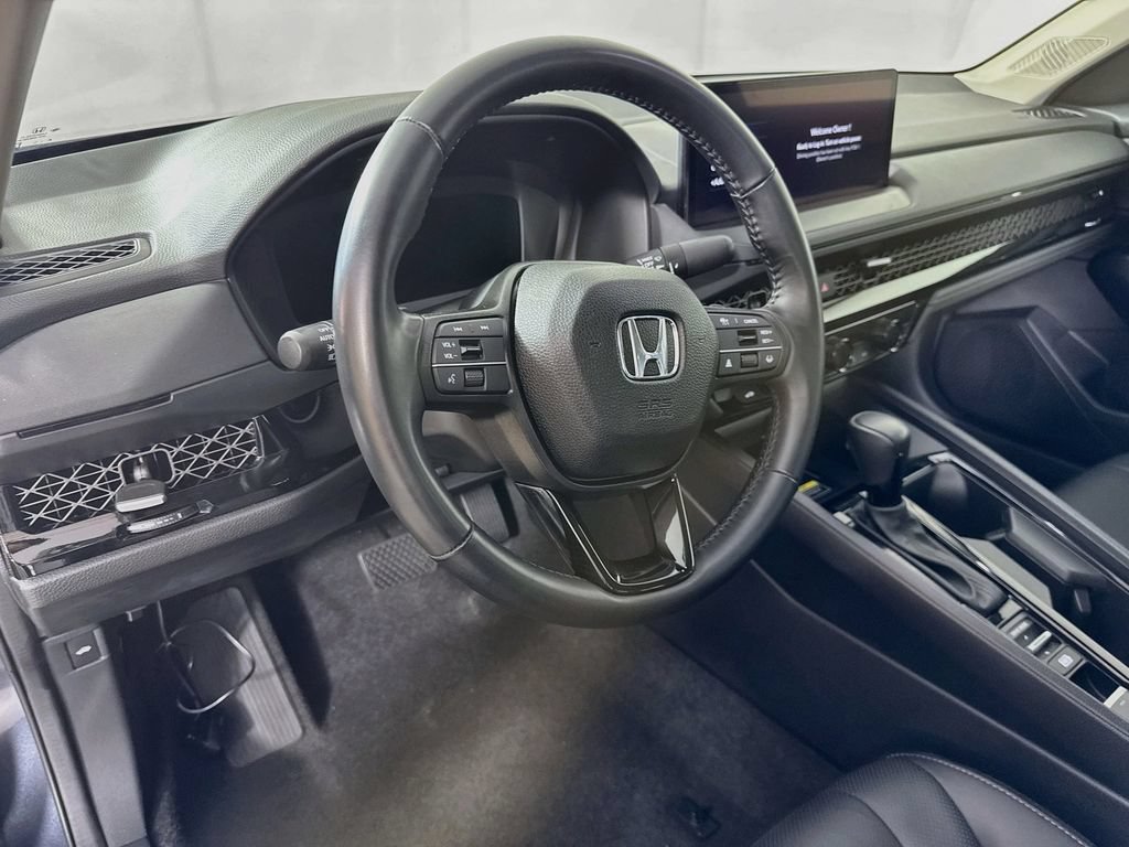 Used 2025 Honda Accord EX-L image 10