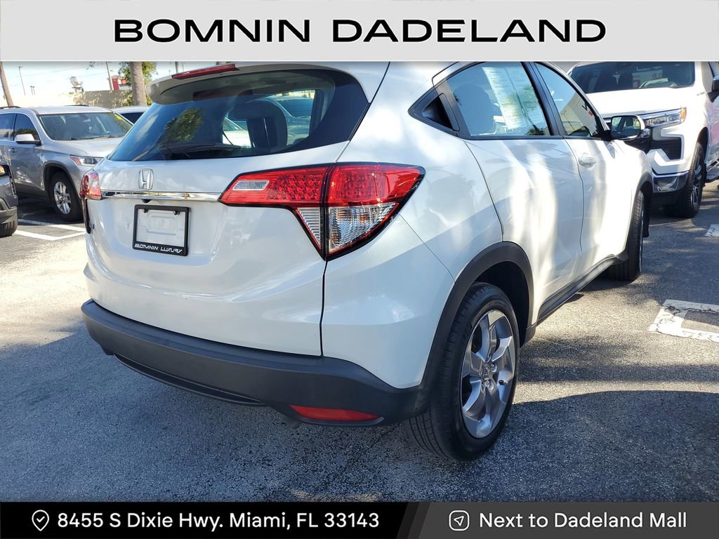 Used 2022 Honda HR-V LX image 5