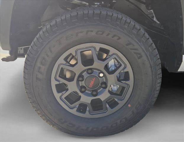 New 2025 Toyota Tacoma PreRunner image 10