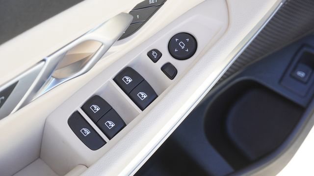 Used 2022 BMW 330i Sedan image 22