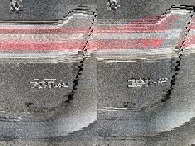 Used 2017 Lincoln MKZ Select image 15