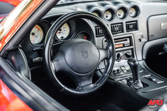 Used 1998 Dodge Viper GTS RWD image 7