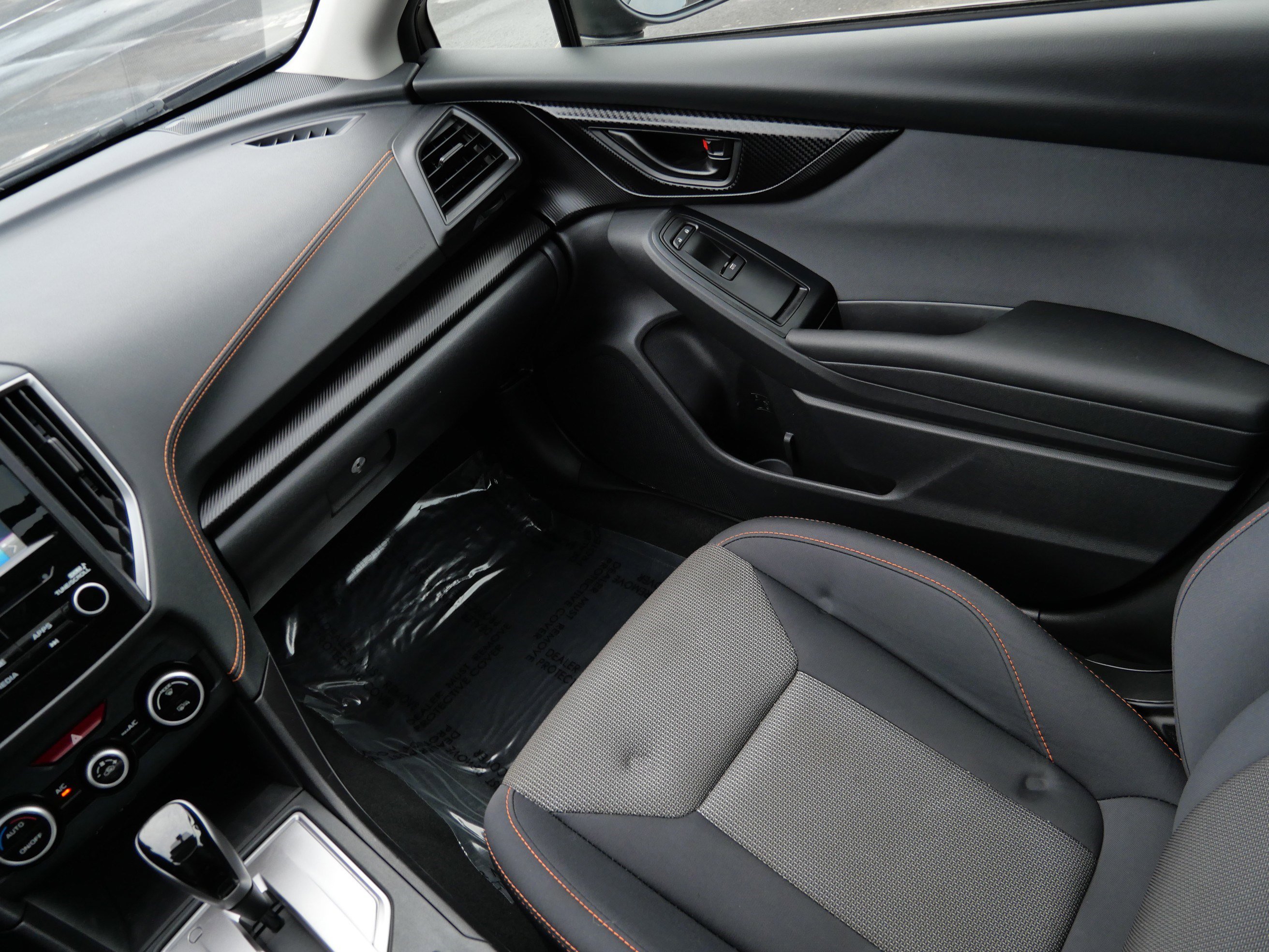 Used 2023 Subaru Crosstrek 2.0i Premium image 11