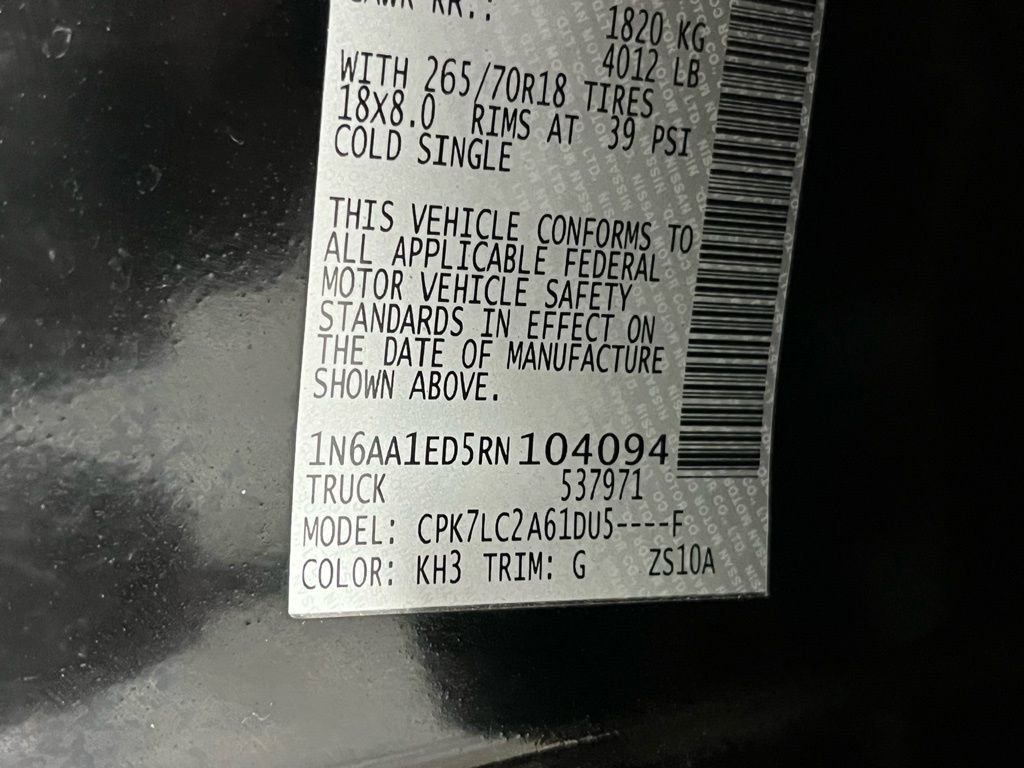 Used 2024 Nissan Titan SV w/ SV Convenience Package image 31